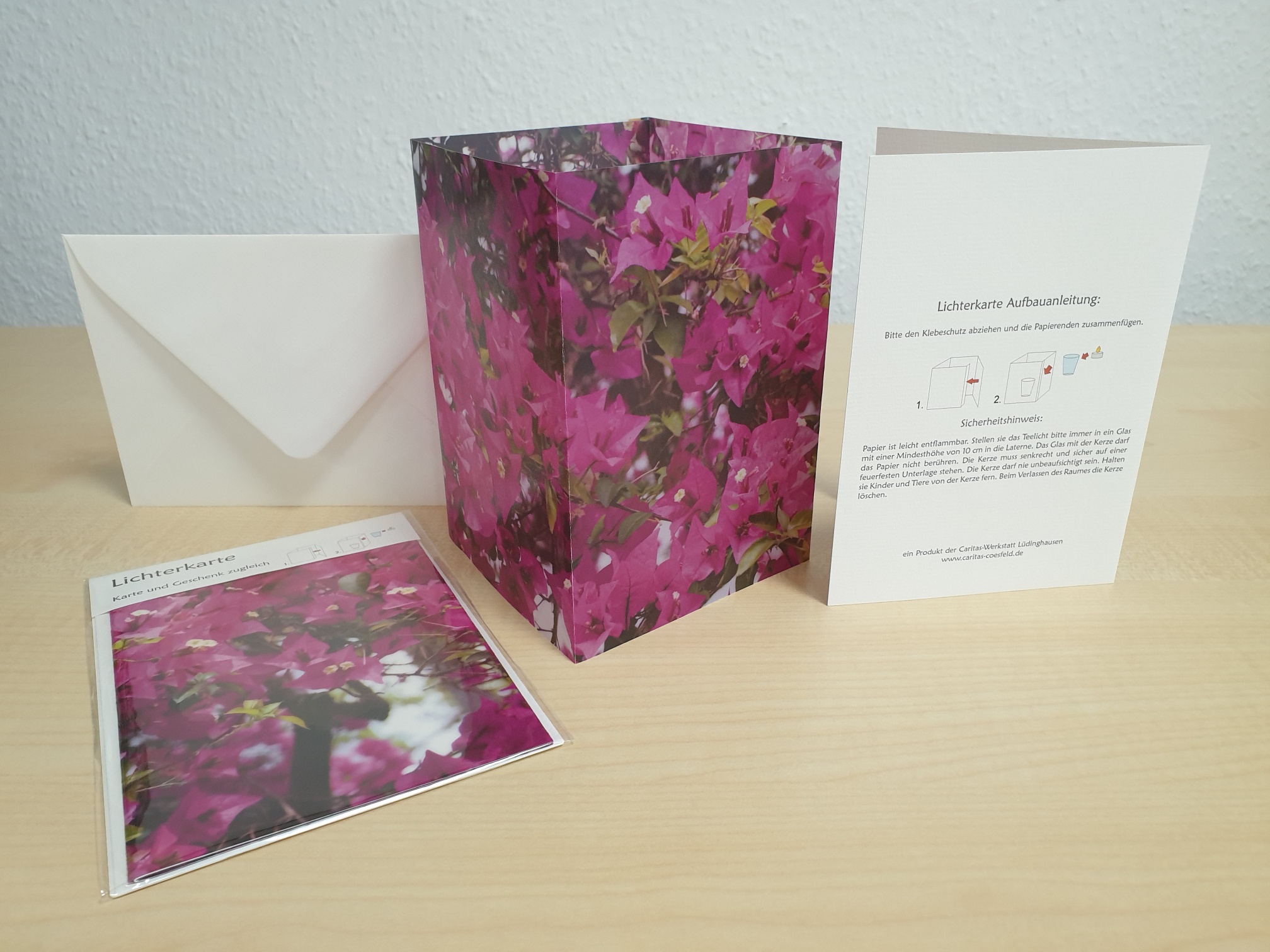 Lichterkarte „Bougainvillea", komplett