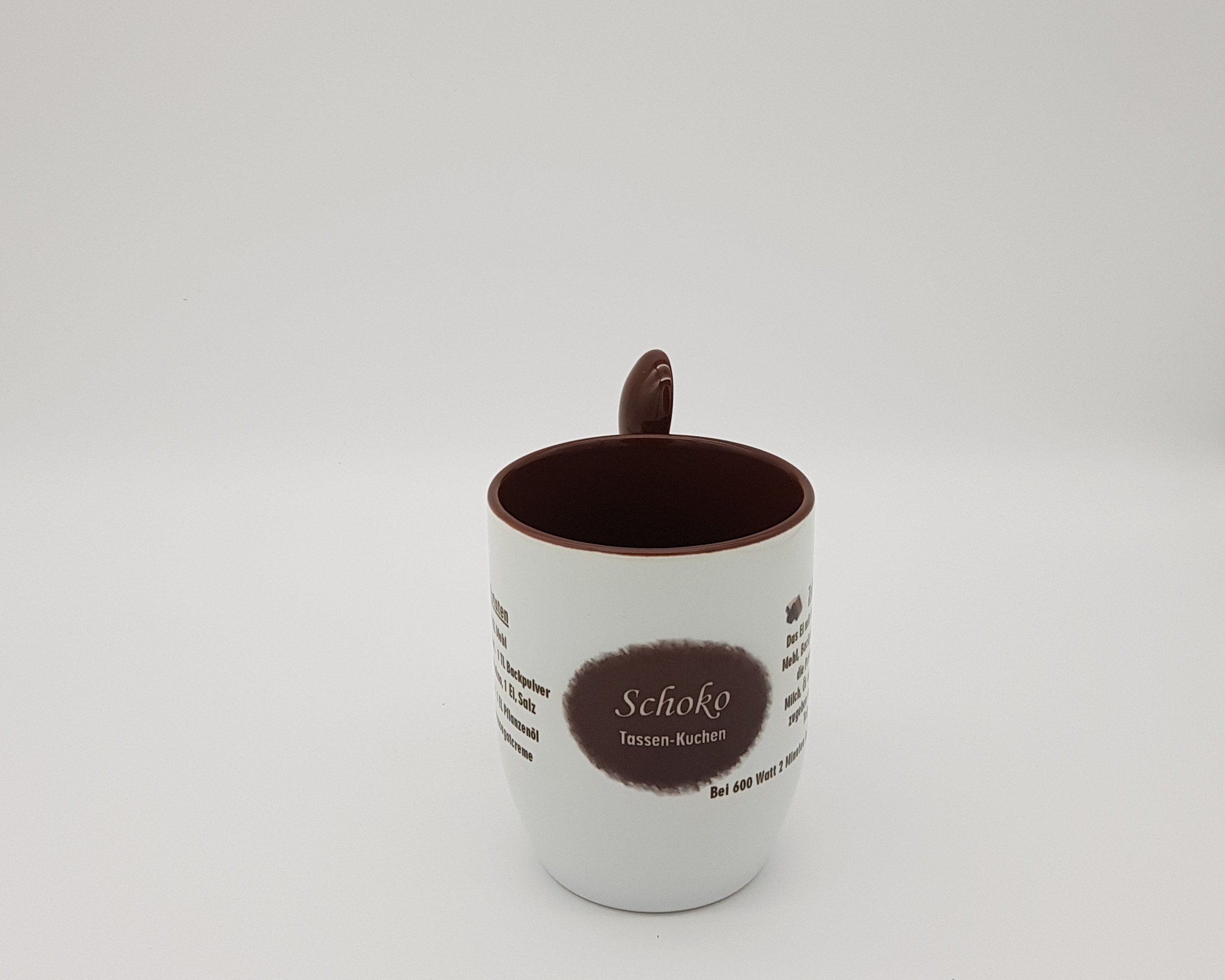 Löffeltasse Schoko-Tassenkuchen, Vorderansicht 